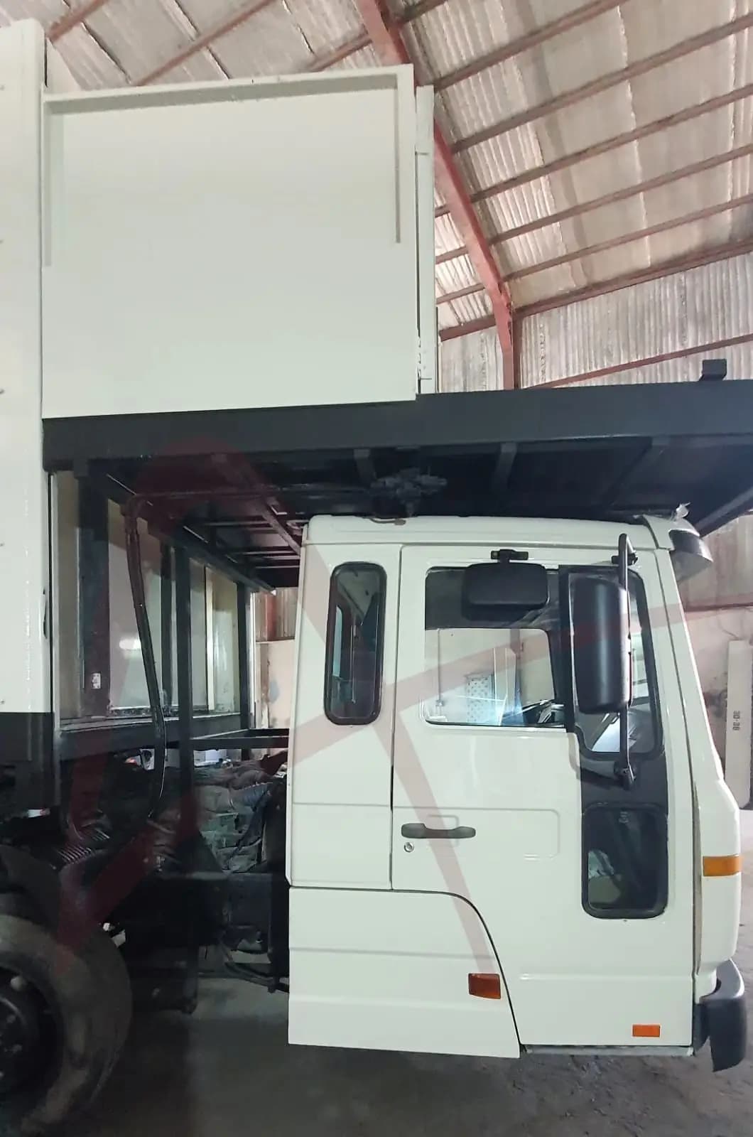 VOLVO AEROLIFT-B-VO/FL616H