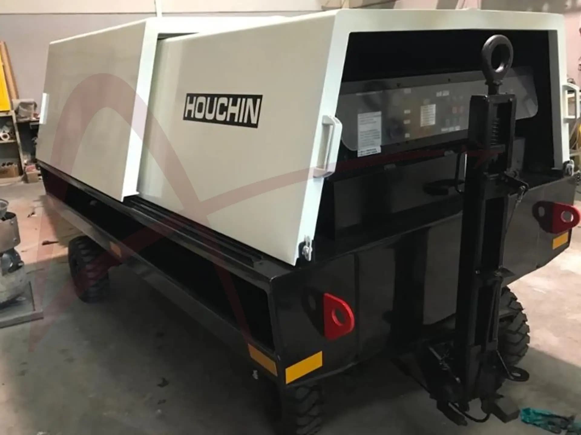 HOUCHIN D690DV