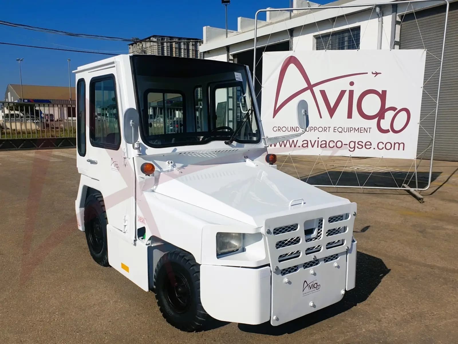 NISSAN FV02