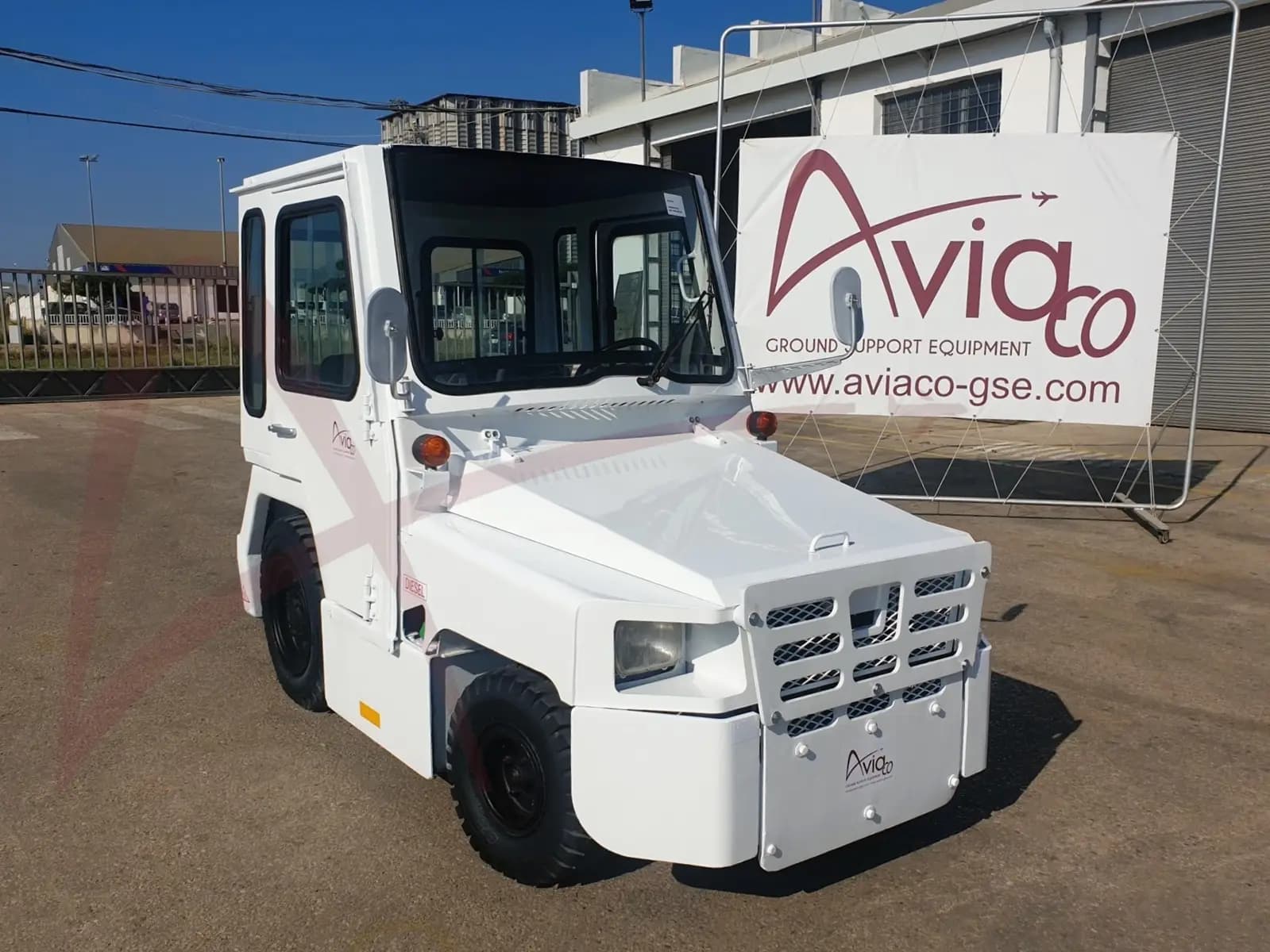 NISSAN FV02