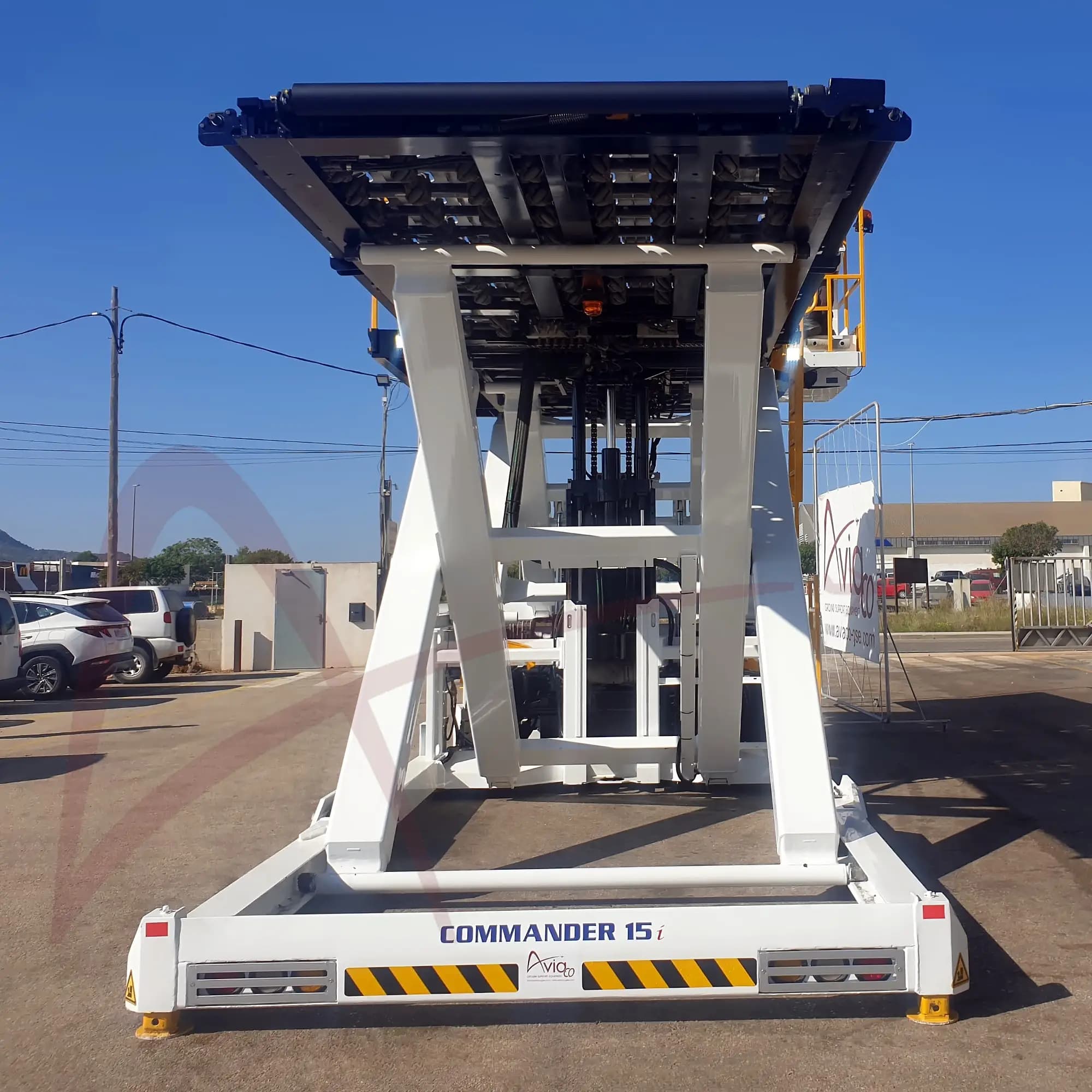 JBT AEROTECH COMMANDER 15iS