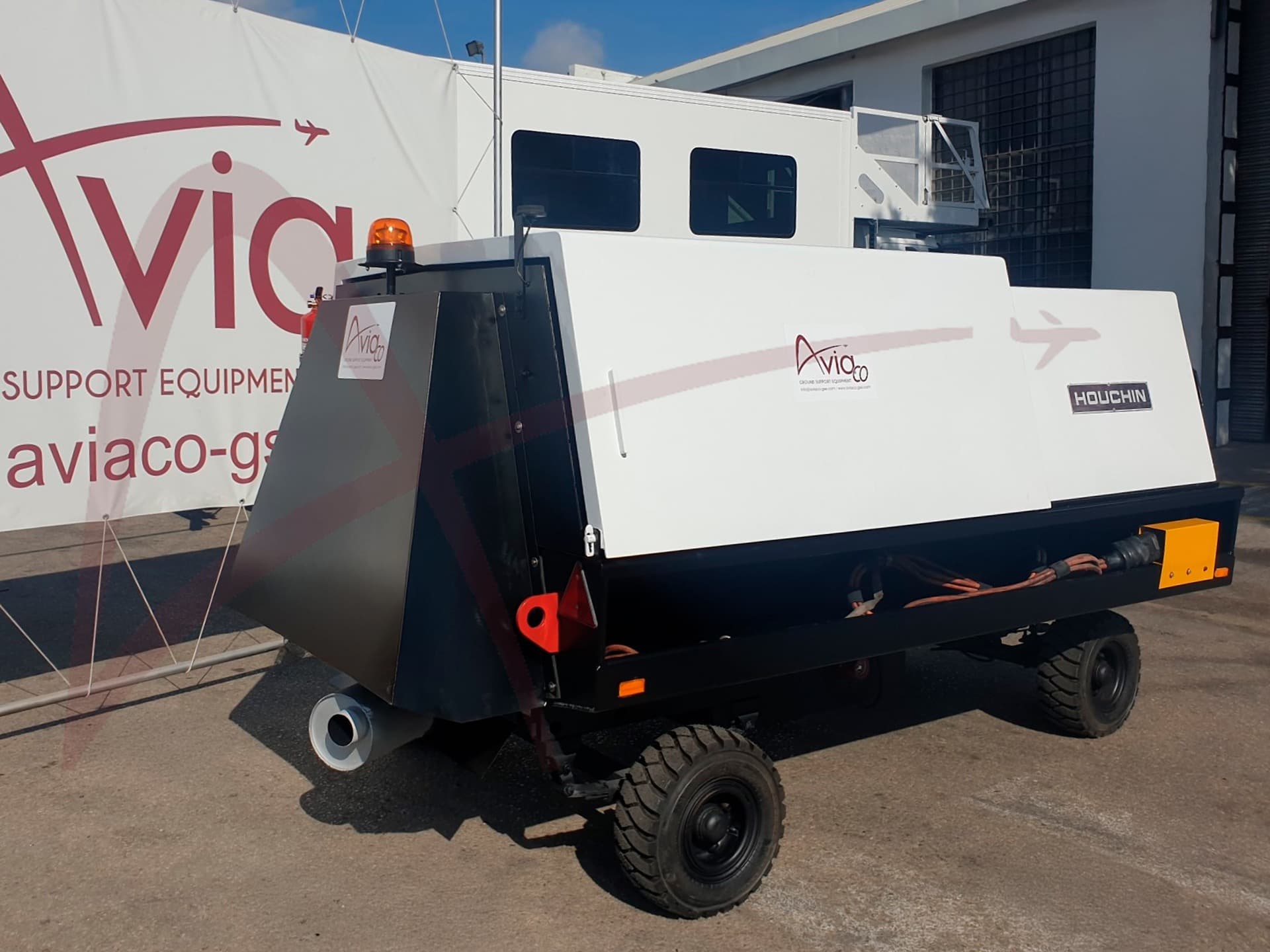HOUCHIN 690