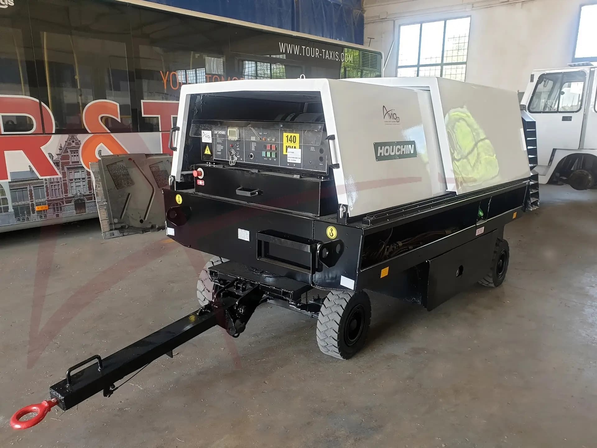 HOUCHIN C690-140
