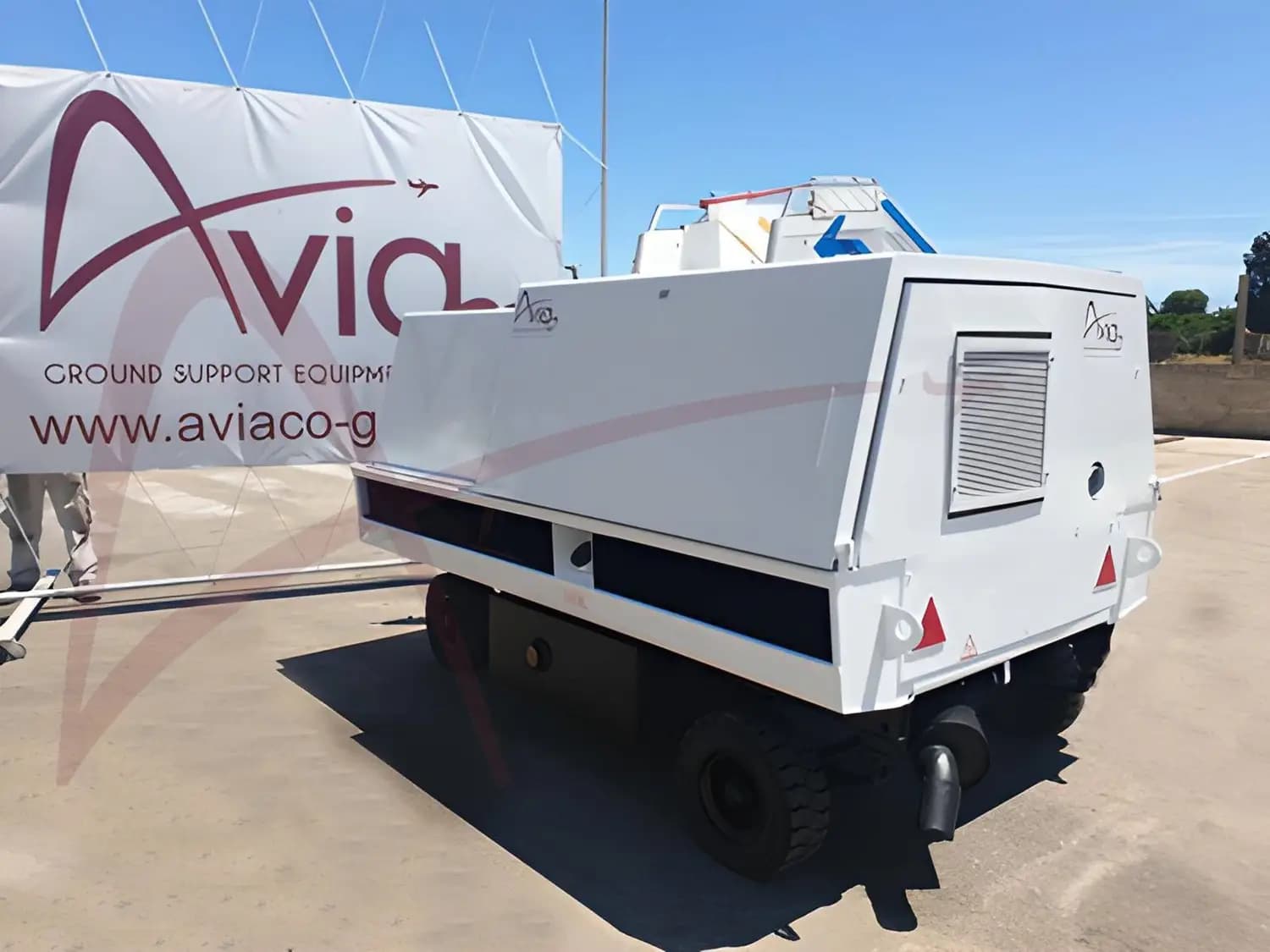 HOUCHIN D690