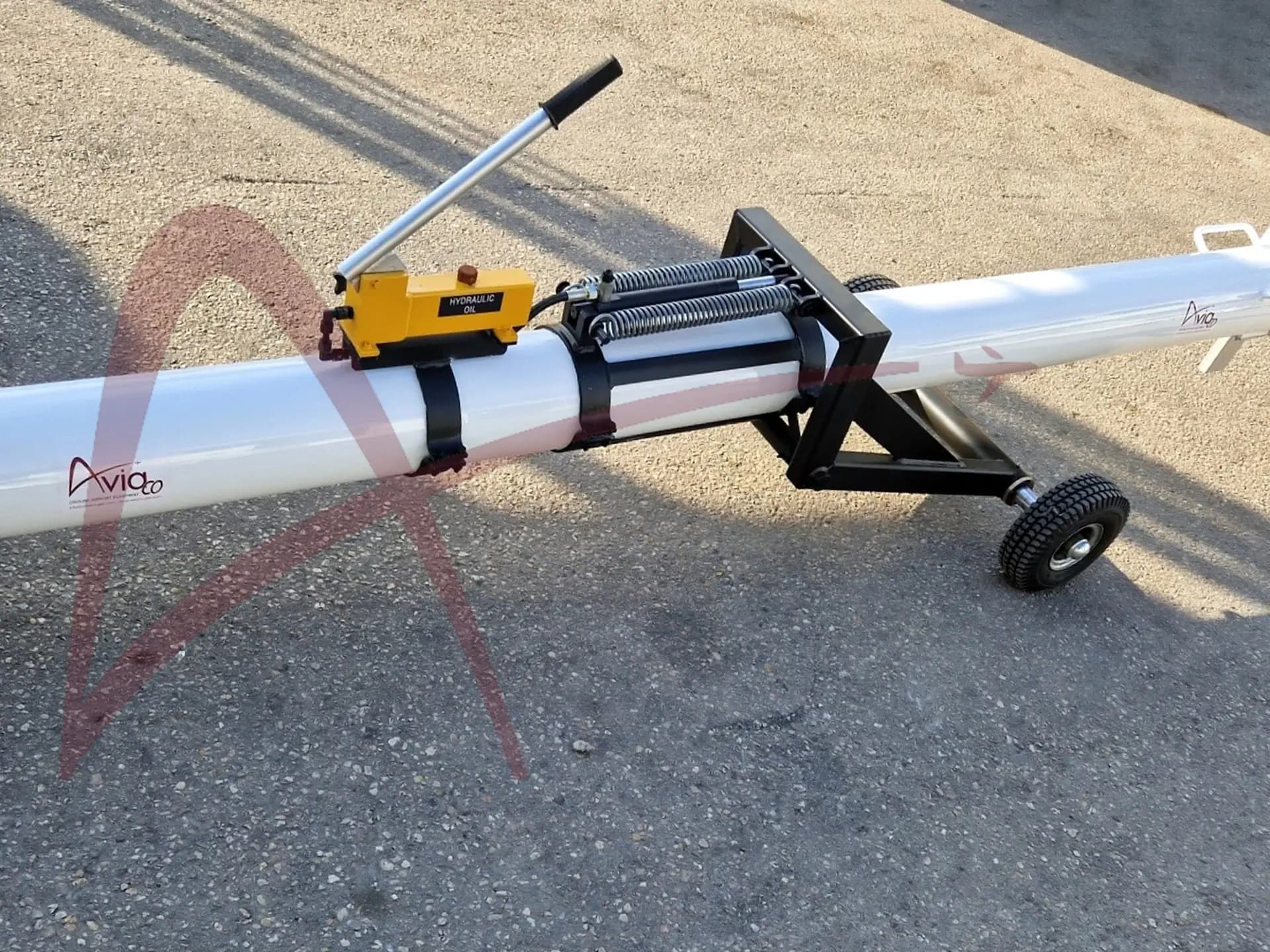HYDRO TOWUNIV-1