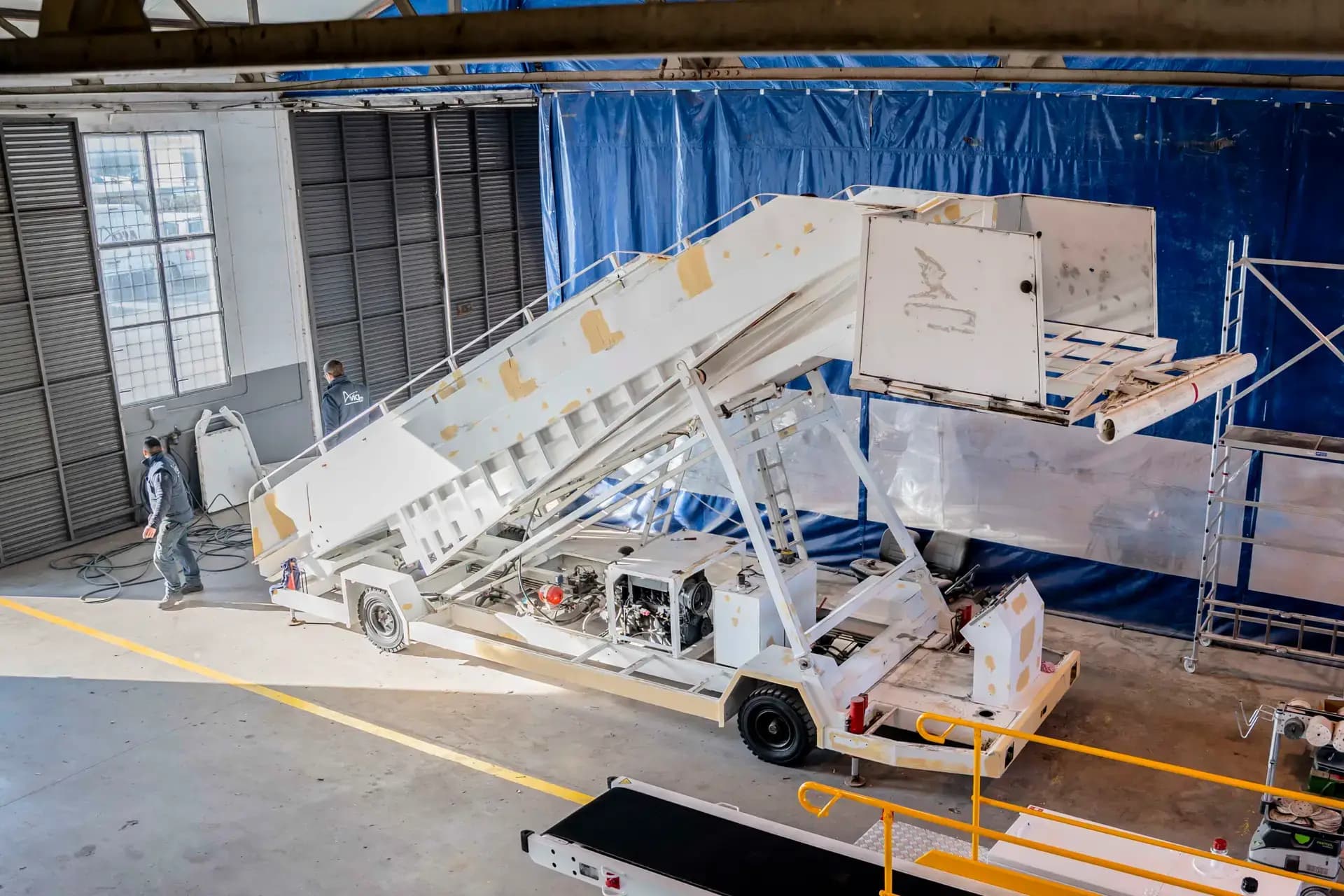 Aviaco GSE passenger stairs on the apron